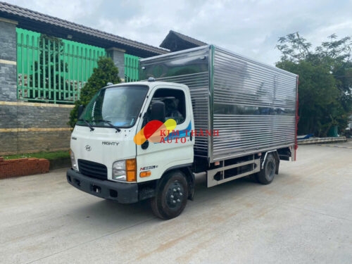 Xe Hyundai N650LE 3.5 Tấn Thùng Kín Bửng Nâng