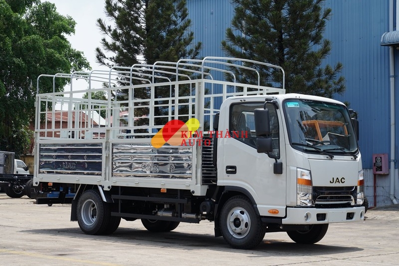 Xe Tải Jac N200S Thùng Mui Bạt 1T9